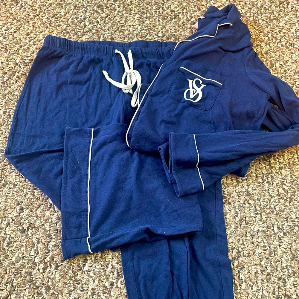 2-piece Victoria’s Secret Women’s PJ - Picture 2 of 4
